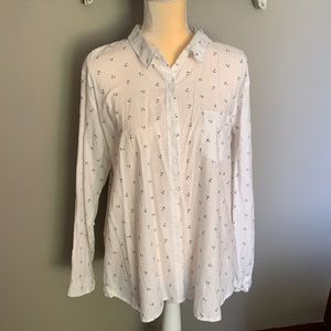 NWOT white button up w/ black anchors Maurices XXL